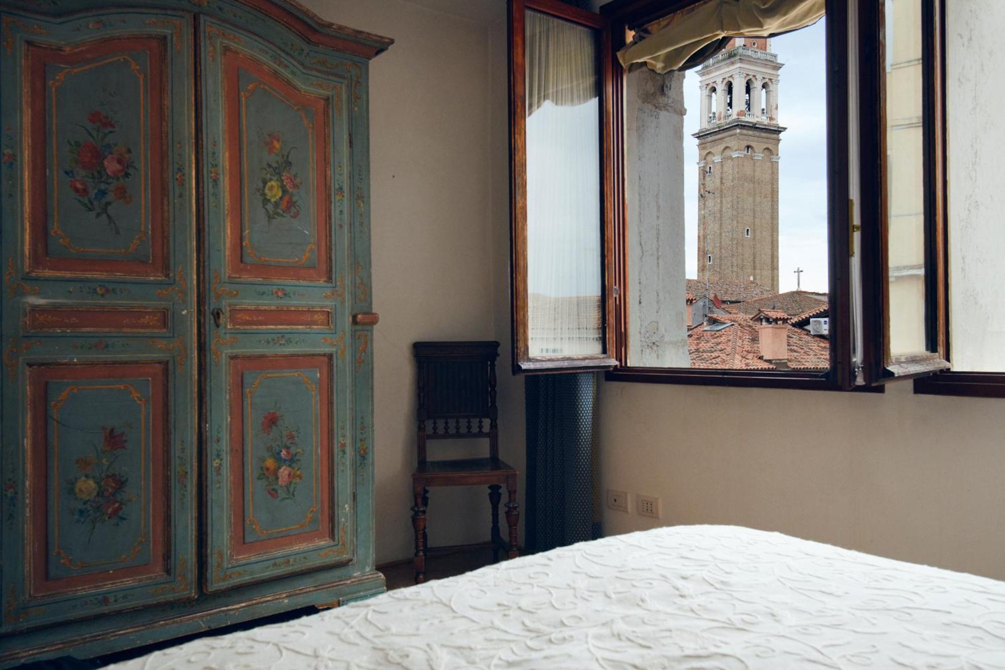 Aparthotel Palazzo Contarini Della Porta Di Ferro Venecia Exterior foto